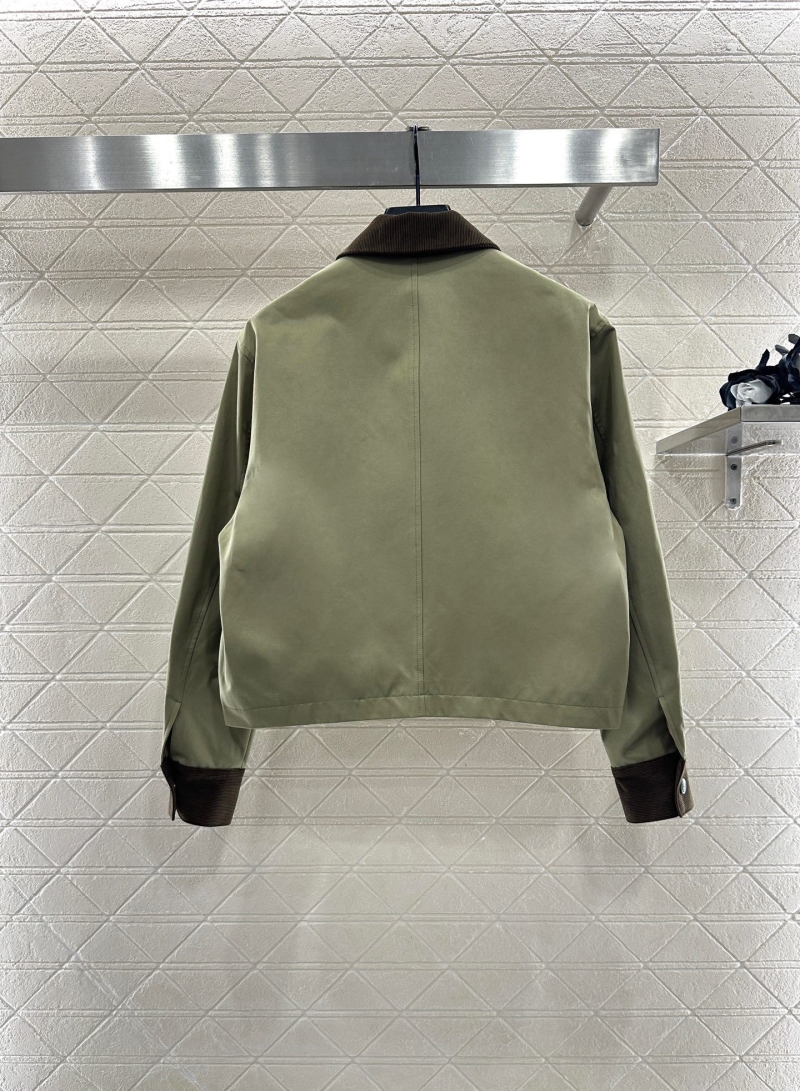 Pra*a outwear